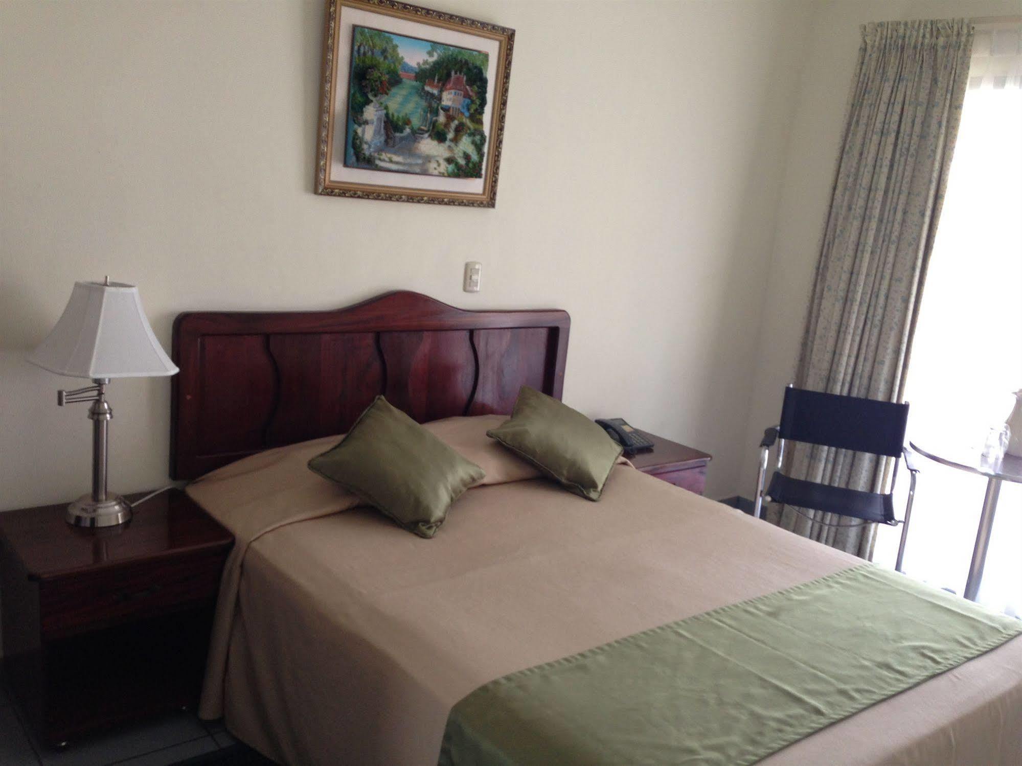 Hotel Costa Azul County Beach Puerto Cortes Buitenkant foto